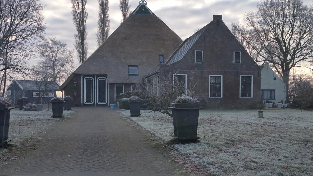 Lyklamastate Nijemirdum Exterior photo